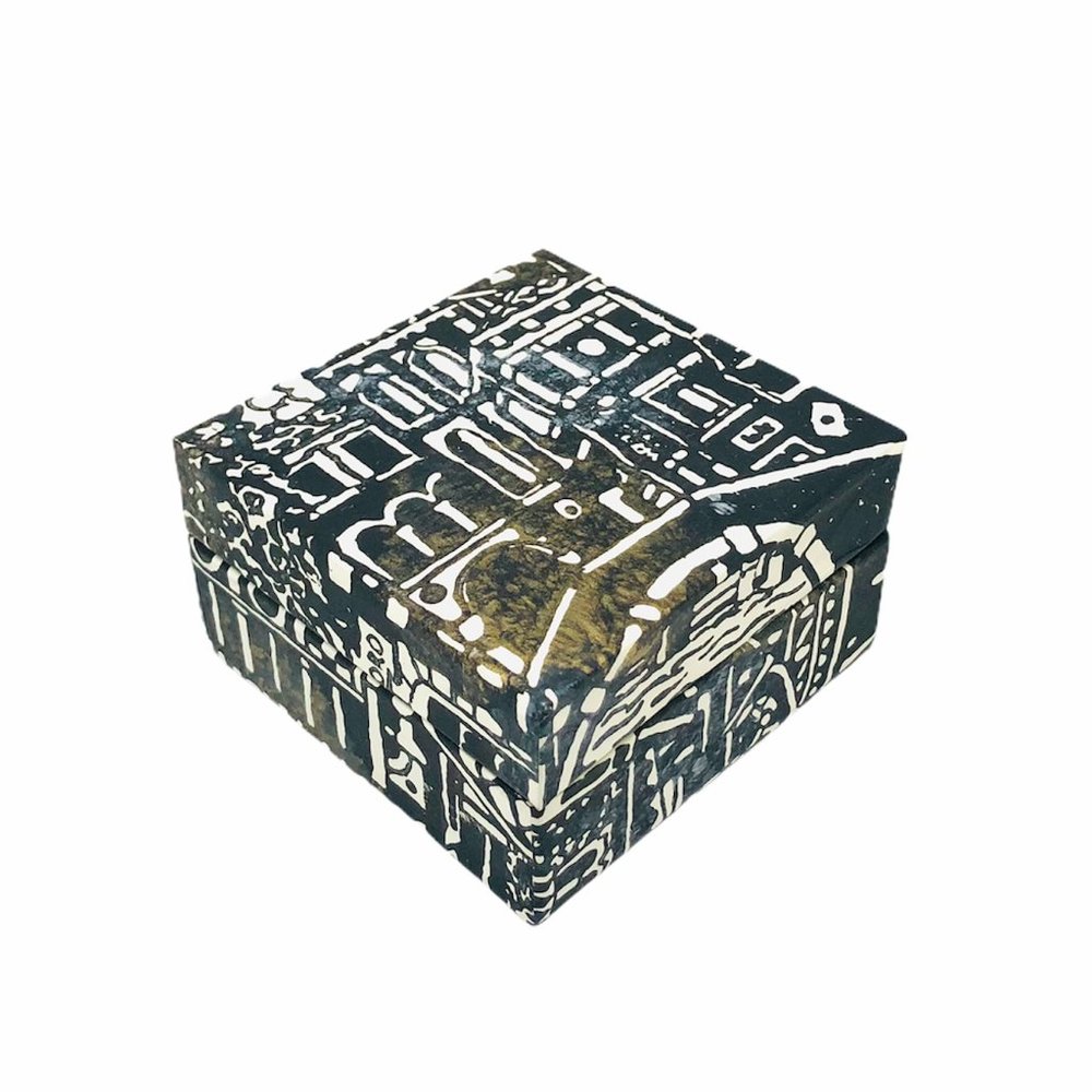 iL Pavone Venezia Handmade paper Keepsake Box - Picture 3 of 8